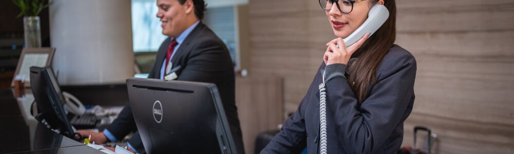 receptionists-g99dd5a239_1920 receptionists-g99dd5a239_1920